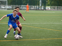U17